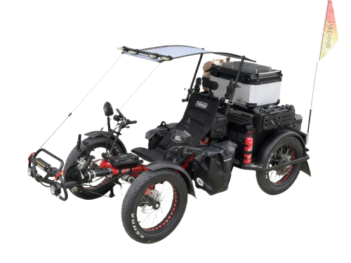 Electric 4WD recumbent cargo trike for freight and off-road transport